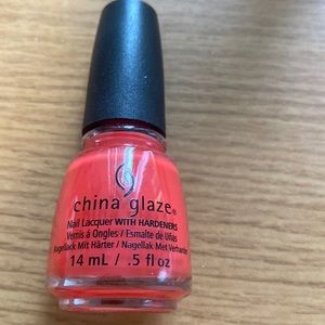 China Glaze: I brake for colour #1385 (82388)